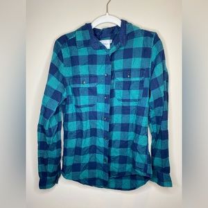 womens blue and green flannel!